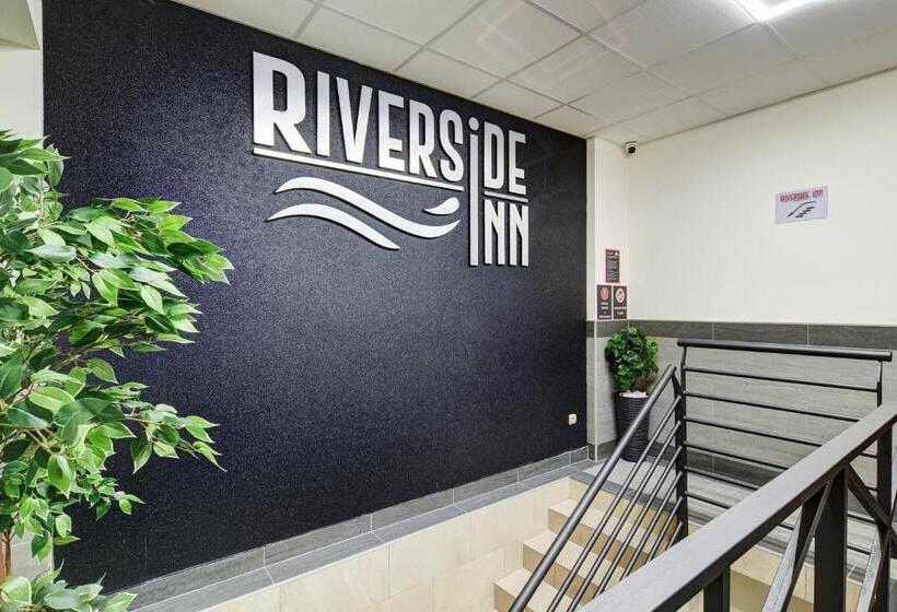 פנסיון Riverside Inn   Dunaparti Szuterén