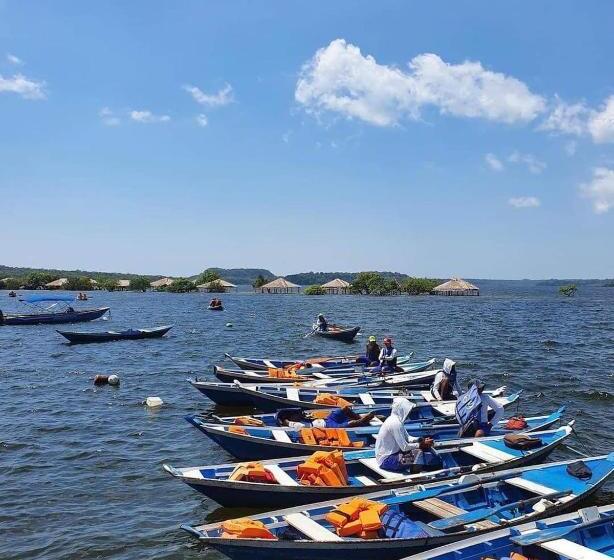 پانسیون Vila Flexal Pousada I