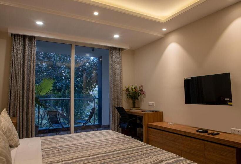 Perch Service Apartment Mg Road