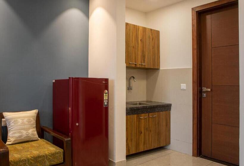 Perch Service Apartment Mg Road