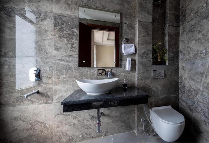 Perch Service Apartment Mg Road