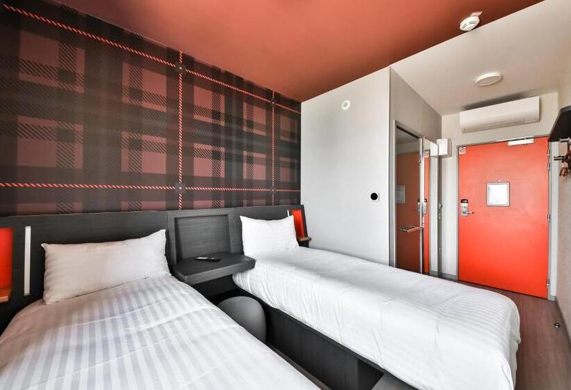 Easyhotel Paris Charles De Gaulle Villepinte