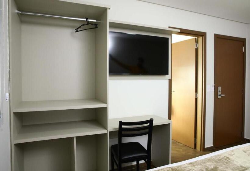 ホテル Pro Tork Confort