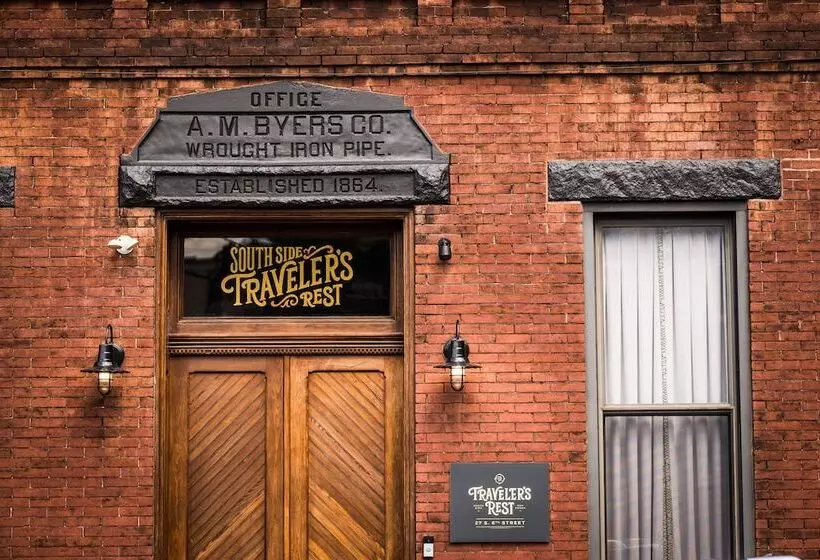Hotelli Traveler S Rest