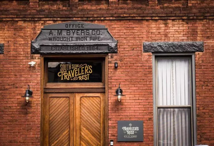 Hotelli Traveler S Rest