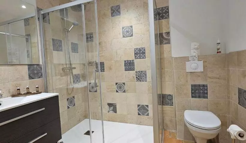 Majatalo Les Jardins De Falguière