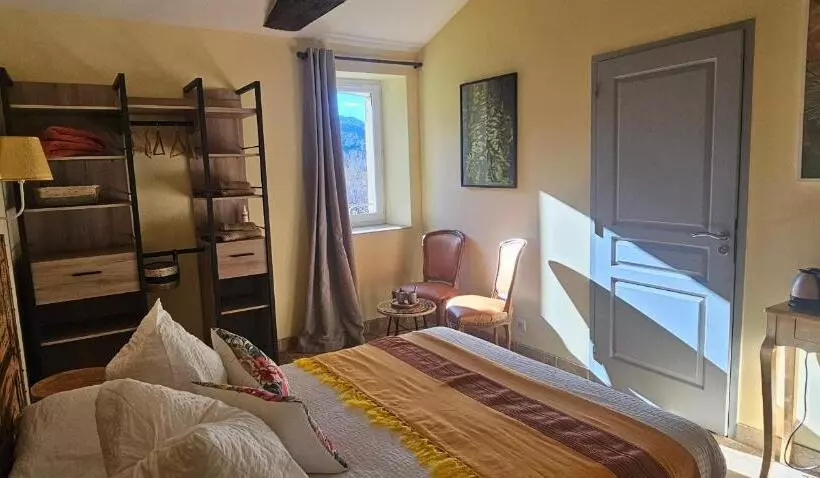 Majatalo Les Jardins De Falguière