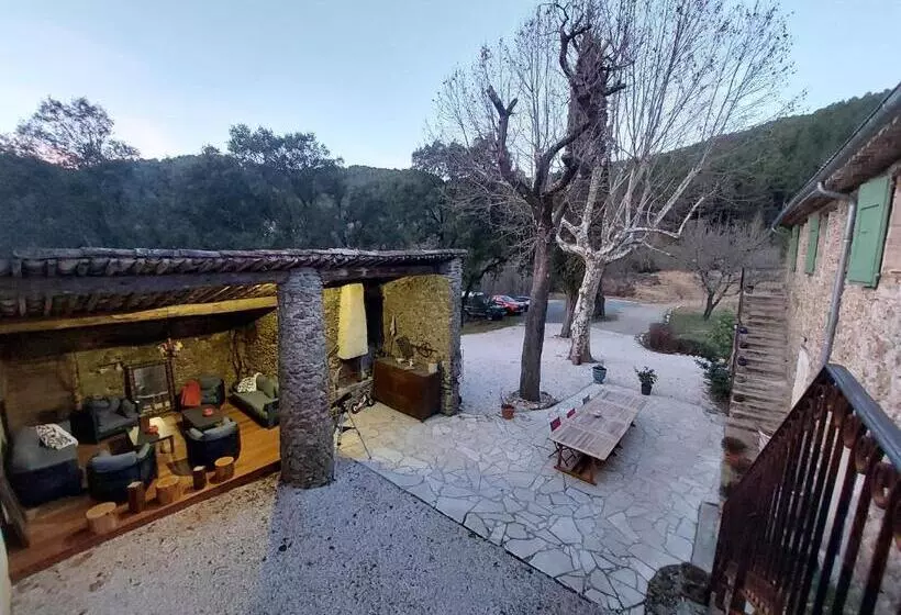 Majatalo Les Jardins De Falguière