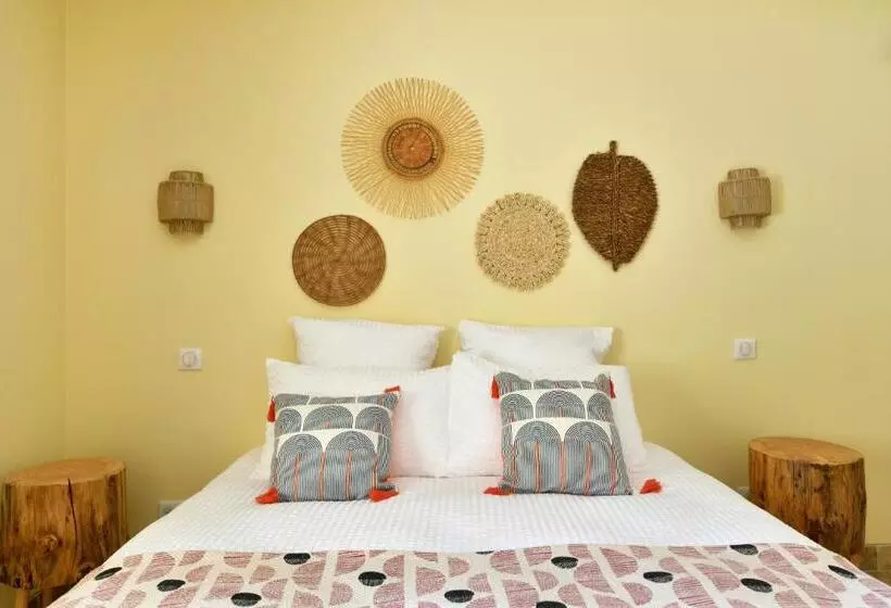 Majatalo Les Jardins De Falguière