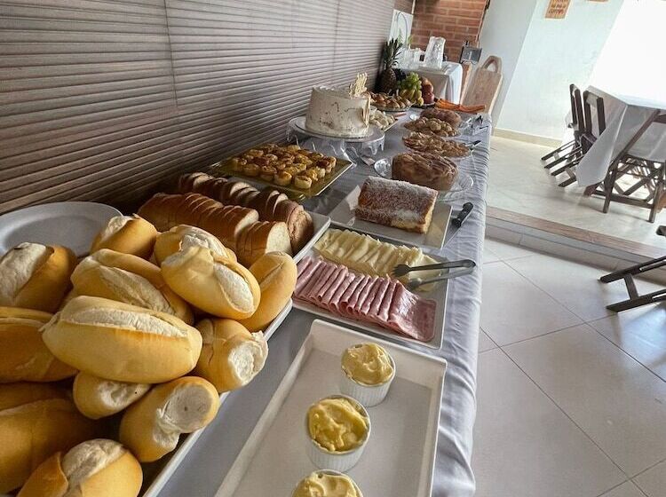 پانسیون Pousada Buriti