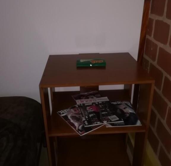 هاستل Alex Country House