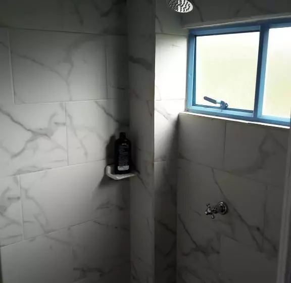 Retkeilymaja Alex Country House