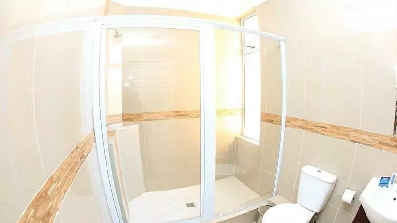 Bayside Hotel 97 Russell Street