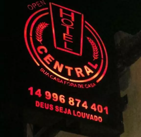 ホテル Central