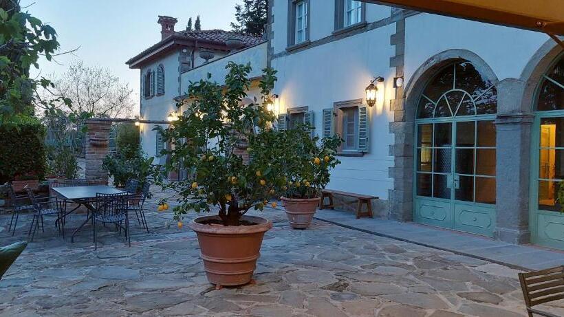 ホテル La Fornella Dell Anita