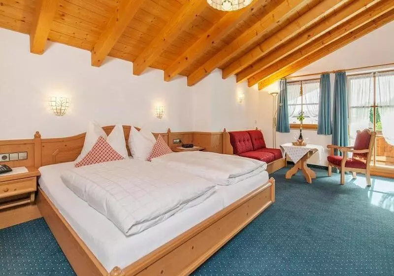 پانسیون Gästehaus Beim Foidlmoar Familie Höflinger