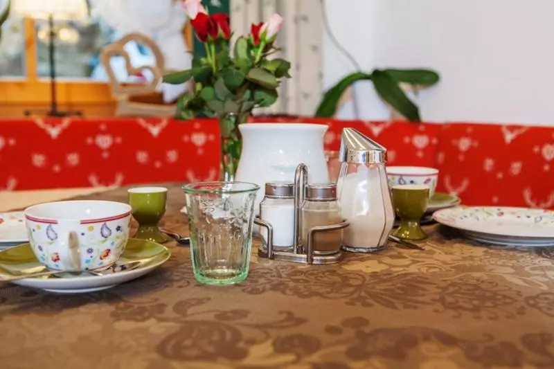 پانسیون Gästehaus Beim Foidlmoar Familie Höflinger