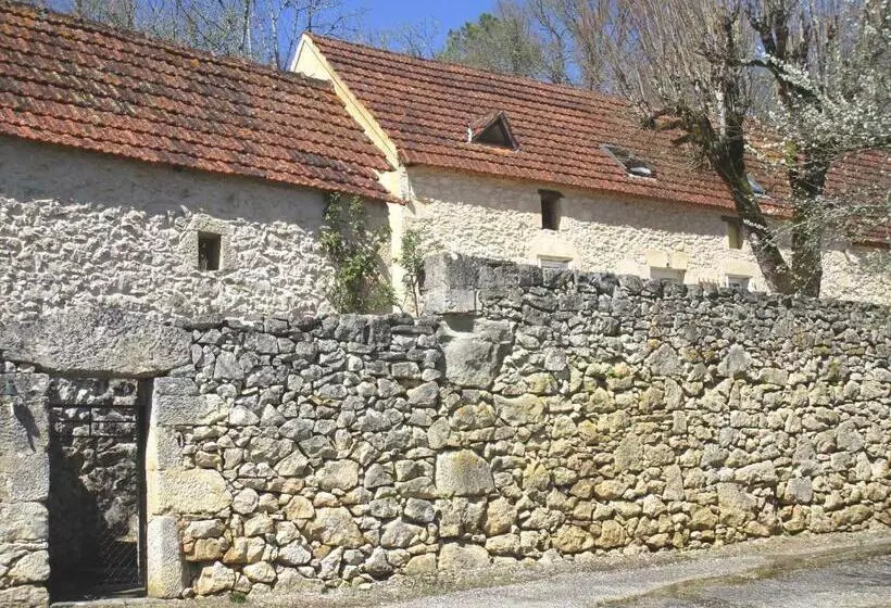 Majatalo Gîte De Vacances La Melve