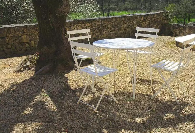 Majatalo Gîte De Vacances La Melve