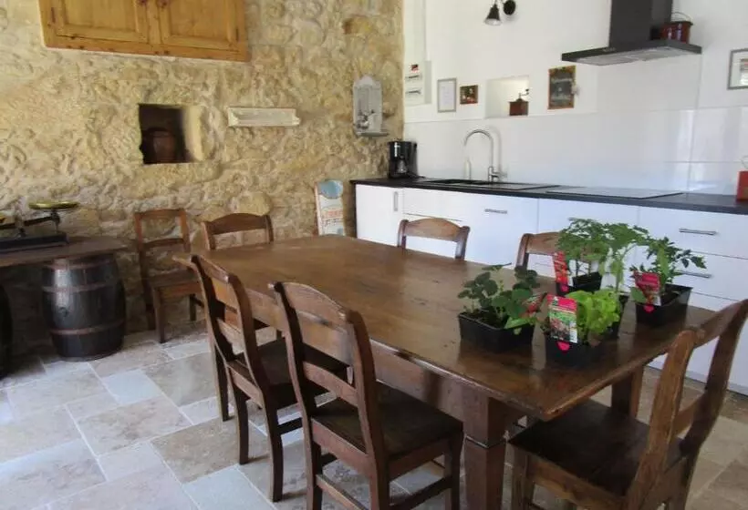 Majatalo Gîte De Vacances La Melve