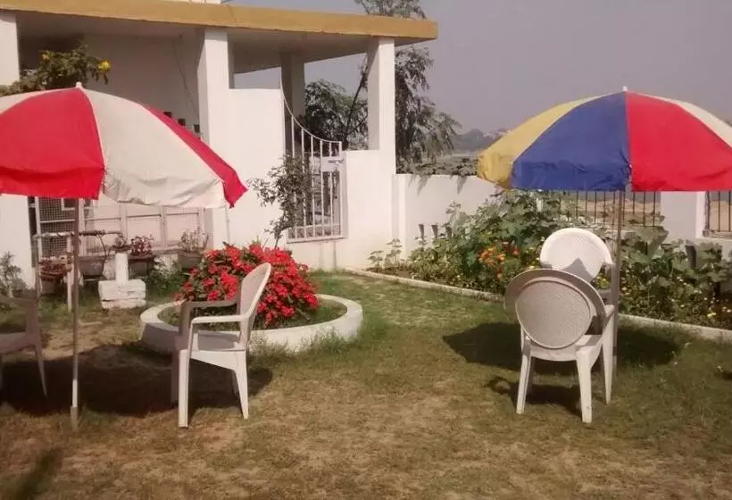 Majatalo Lime Villa On Ganga Ghat