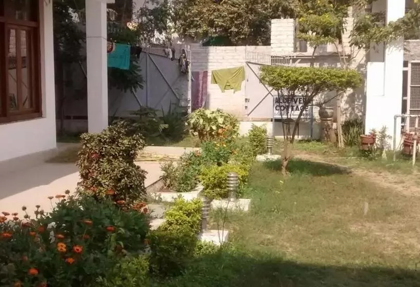 Majatalo Lime Villa On Ganga Ghat