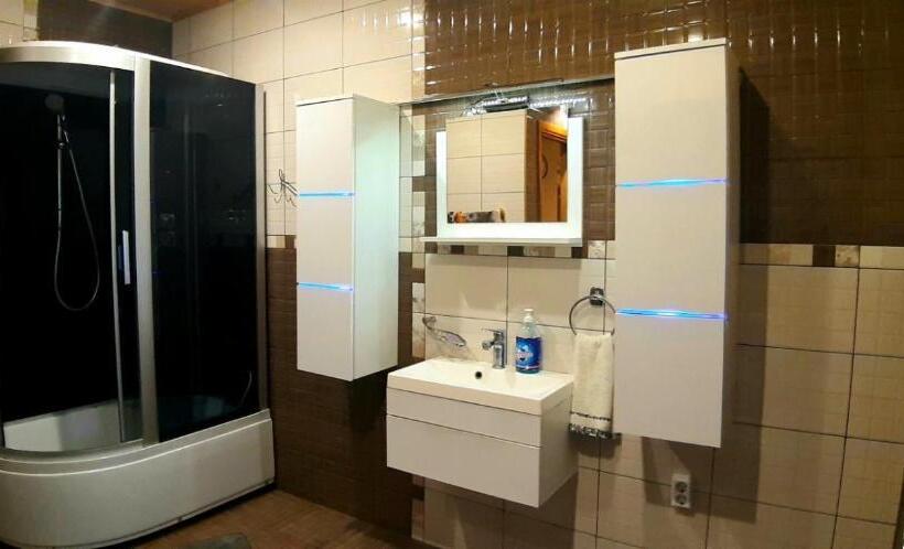 پانسیون Silumetras