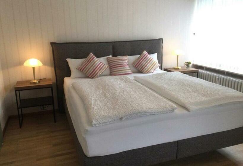 הוסטל Gästehaus Weber Loskill