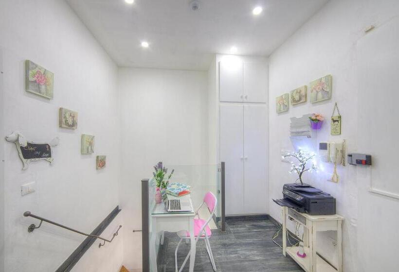 تختخواب و صبحانه Il Viaggiator Leggero