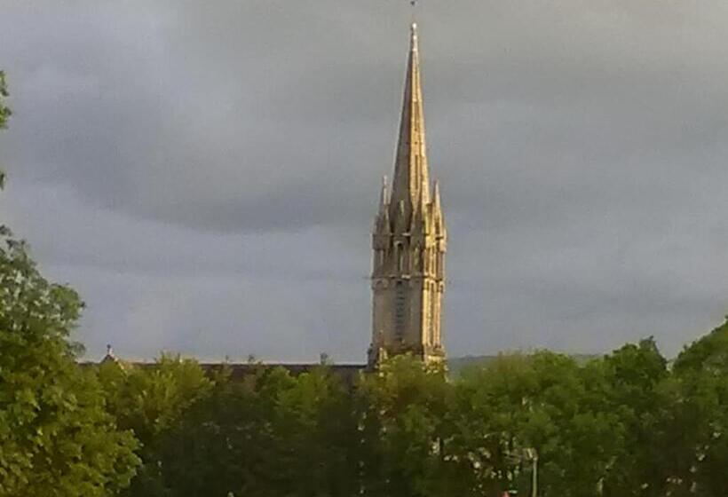 مبيت وإفطار The Old Bakery
