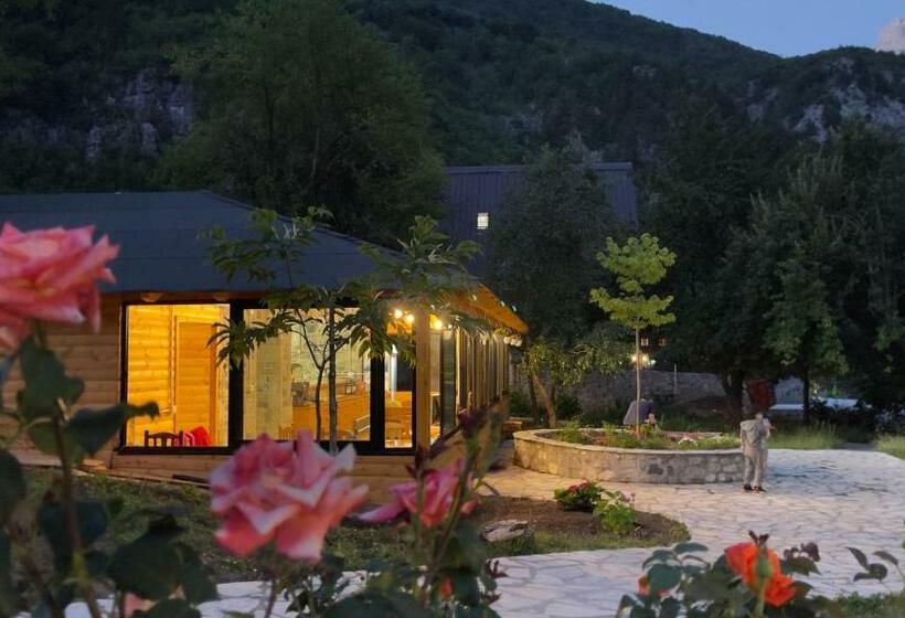 צימר Villa Gjeçaj Guesthouse And Restaurant