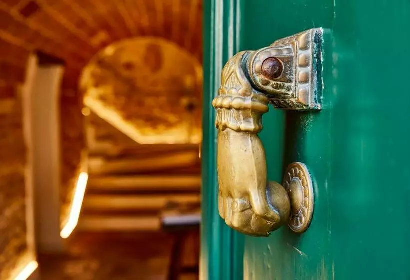 Majatalo Alemar Sirolo