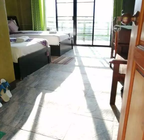 Majatalo Baan Ruam Cha