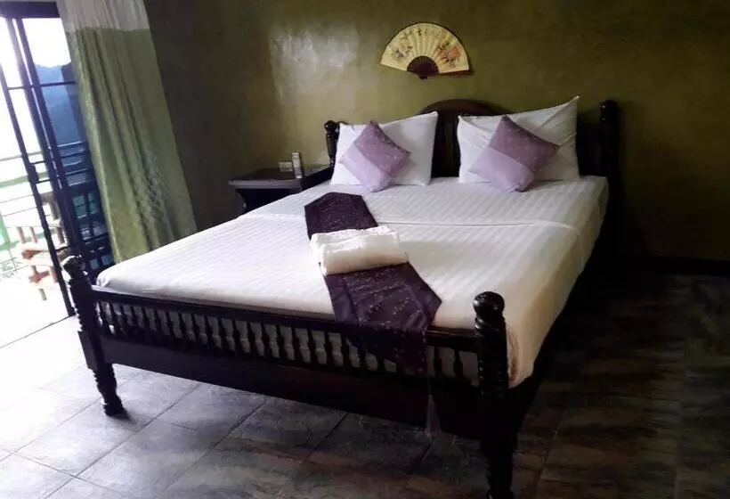 Majatalo Baan Ruam Cha