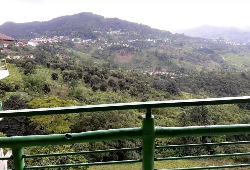 Majatalo Baan Ruam Cha