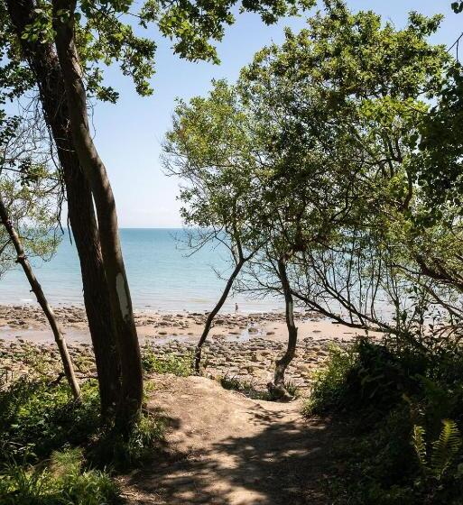 펜션 Black Rock House