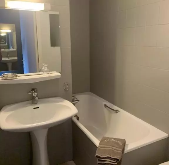 ペンション La Bergerie   Gîte Et Chambres D Hôtes