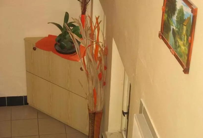 ペンション Penzion   Restaurace Na Výšince