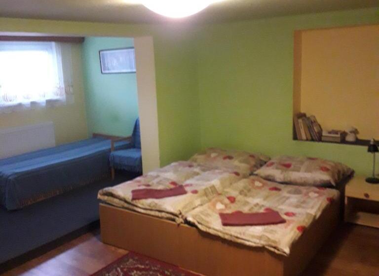 ペンション Penzion   Restaurace Na Výšince