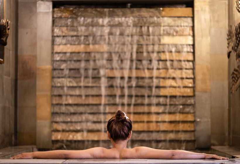 Montra Nivesha Residence And Art