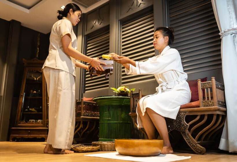 Montra Nivesha Residence And Art