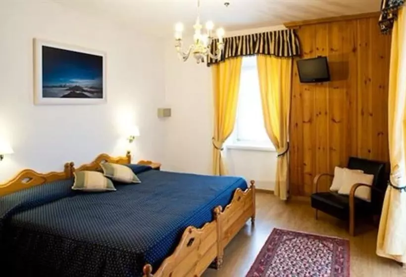 בית מלון כפרי Aquila