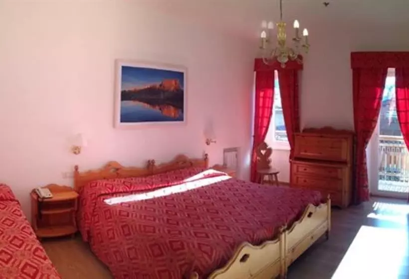 בית מלון כפרי Aquila