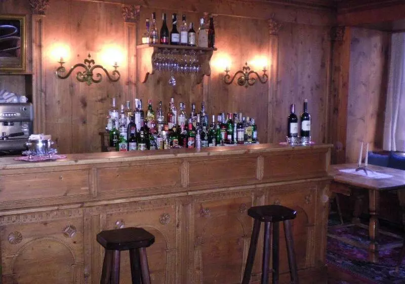 בית מלון כפרי Aquila