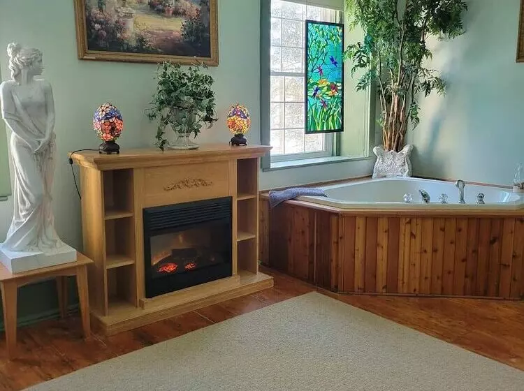 酒店 Baldachin Inn