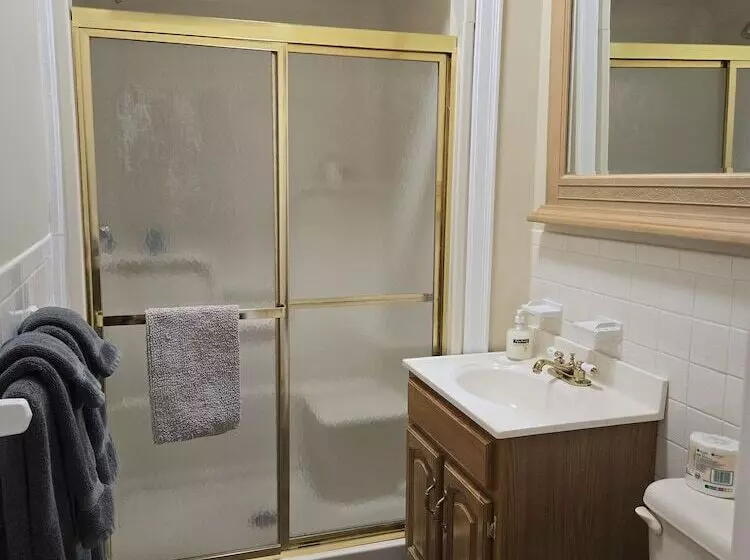 酒店 Baldachin Inn