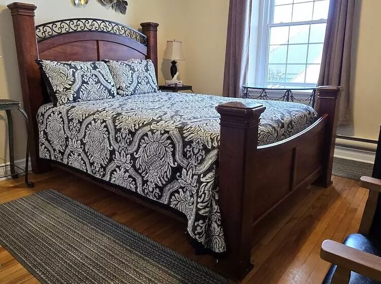 酒店 Baldachin Inn