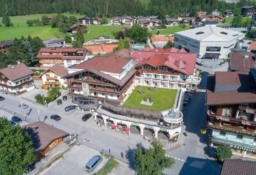 호텔 Berghof Mayrhofen Gmbh