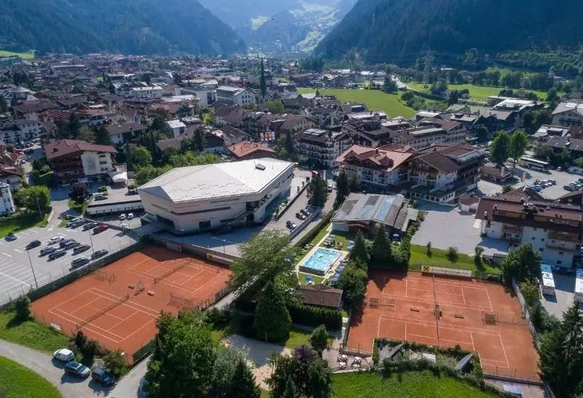 호텔 Berghof Mayrhofen Gmbh