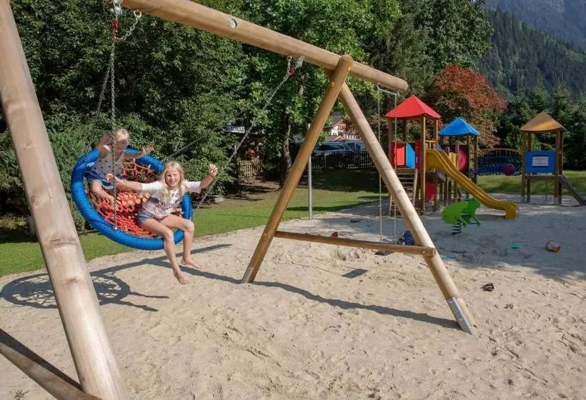 호텔 Berghof Mayrhofen Gmbh